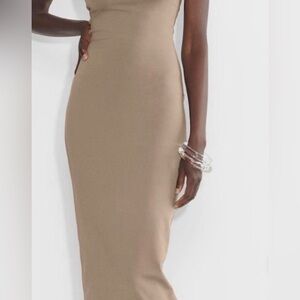 ARITZIA Babaton Contour Tube dress XXS (WITH TAGS)